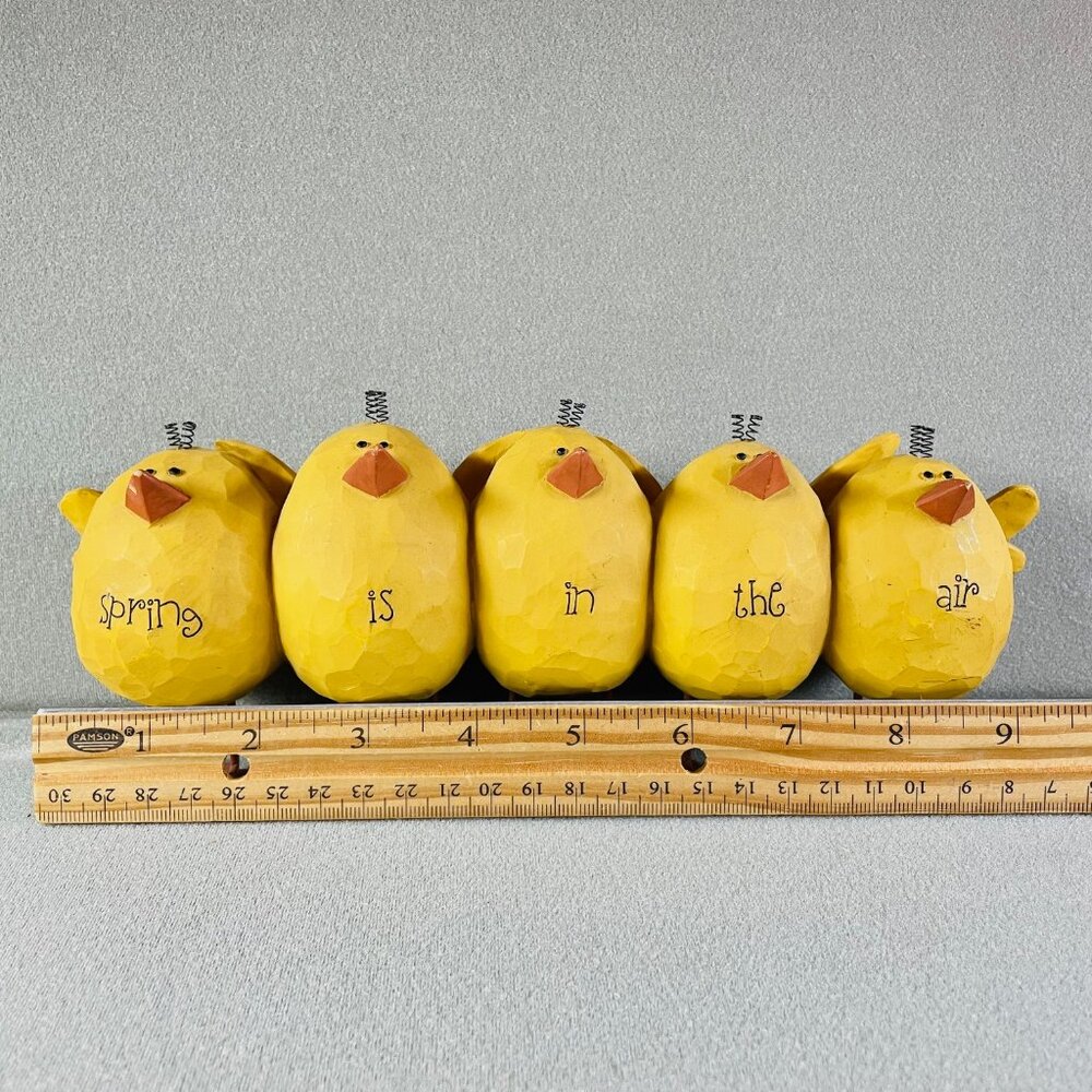 Vtg 2005 B Lloyd Spring Is In The Air Yellow Chicks Primitive Easter Figurine - Picture 2 of 7